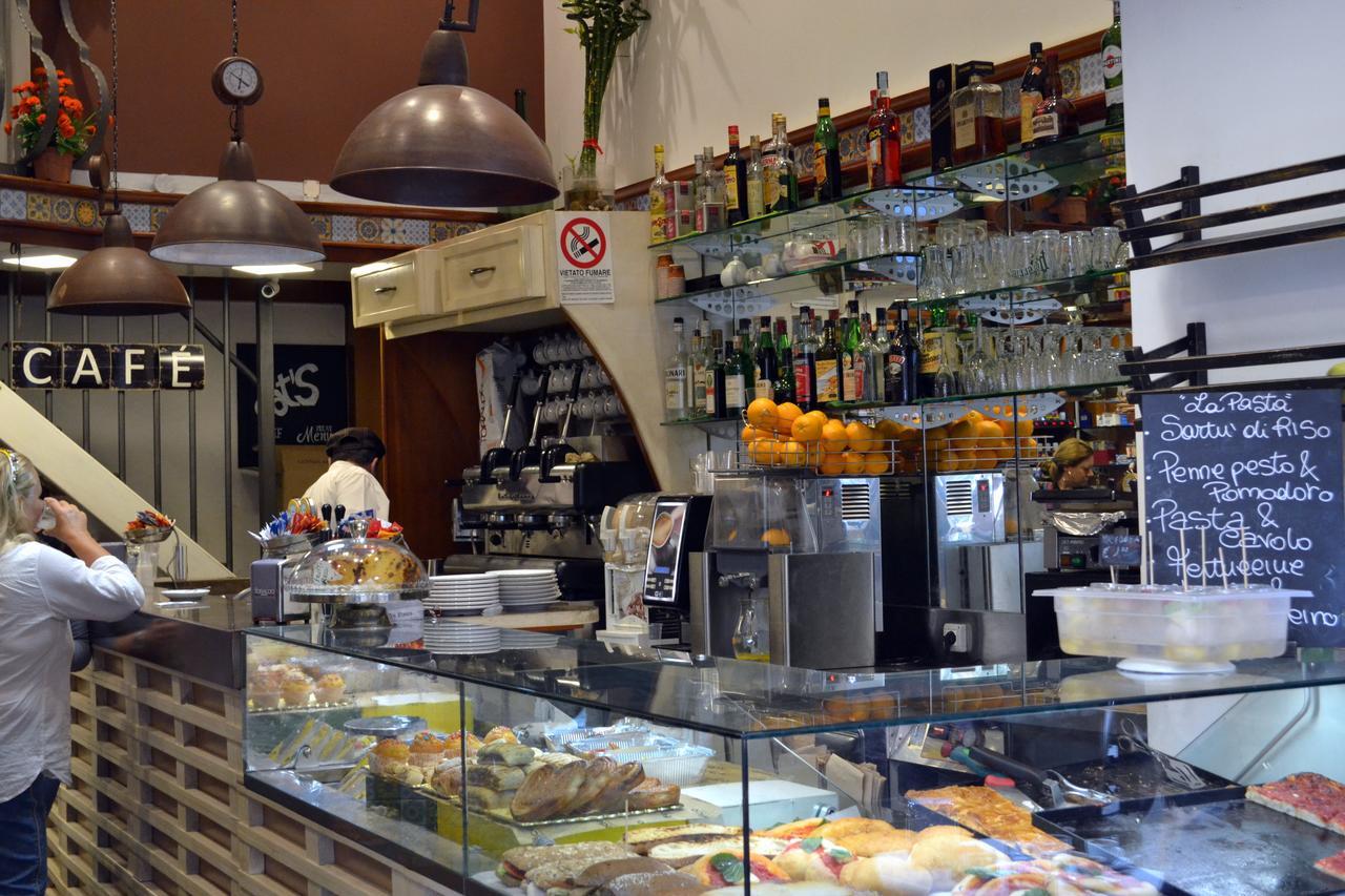 Le Stanze Di Dolly Bed & Breakfast Naples Luaran gambar
