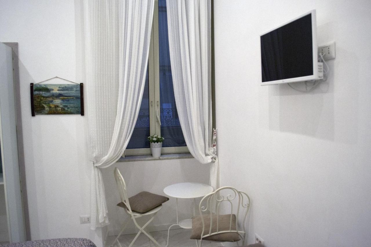 Le Stanze Di Dolly Bed & Breakfast Naples Luaran gambar